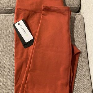 Polar flex women’s XXL leggings maroon color